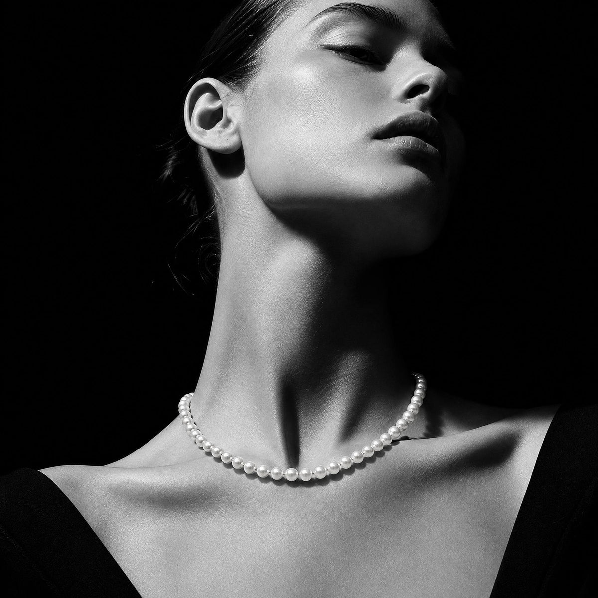 Classic Simulated Pearl Necklace